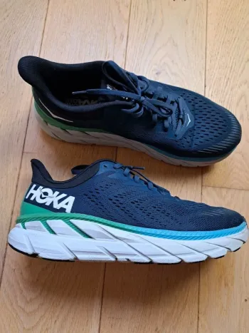 Gebrauchtes Hoka Clifton 7 Running Shoes