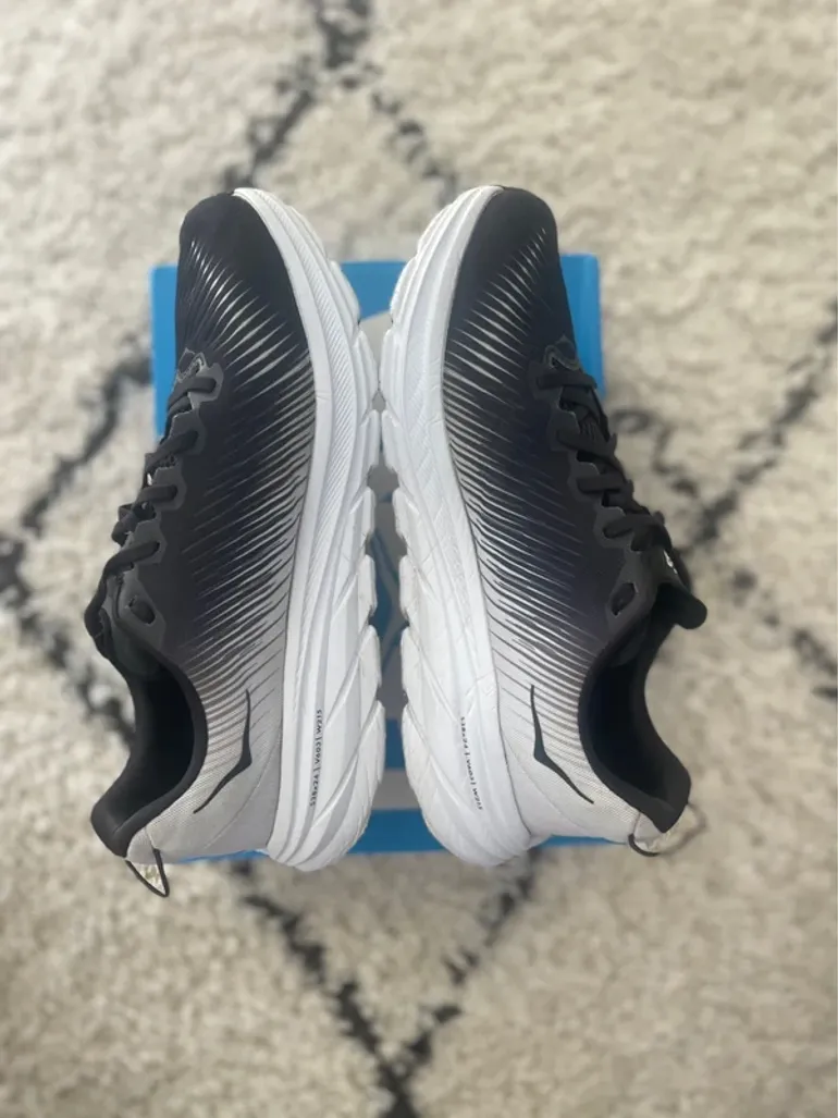 Hoka Rincon 3 bike usato — immagine 10 di 16