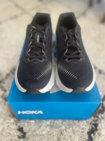 Hoka Rincon 3 bike usato — immagine 12 di 16