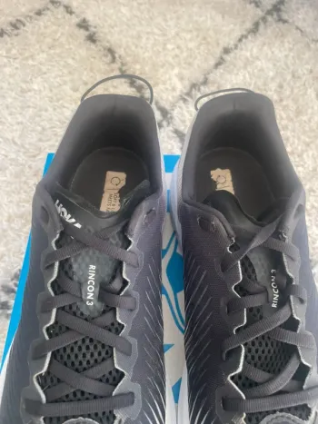Hoka Rincon 3 bike usato — immagine 14 di 16