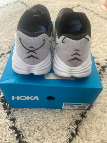 Hoka Rincon 3 bike usato — immagine 13 di 16