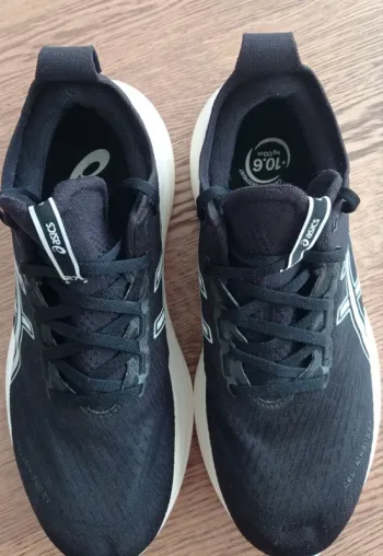 Asics Gel Nimbus 27 bike d'occasion — image 2 sur 10
