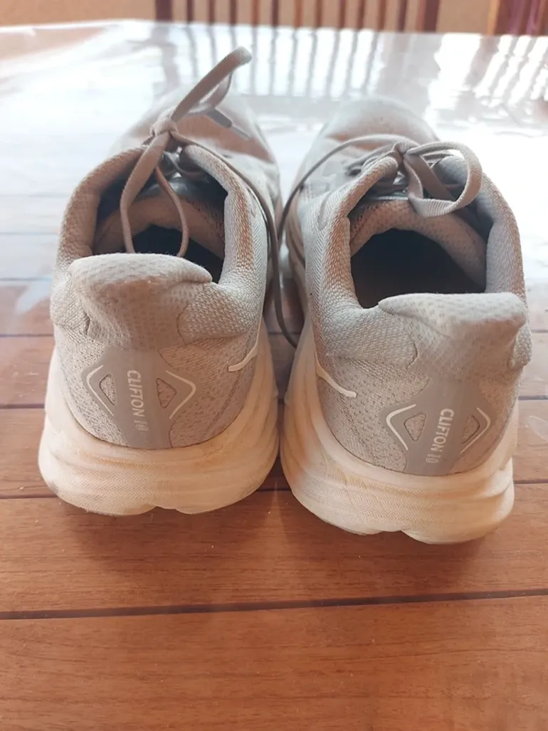 Hoka Clifton 10 bike usato — immagine 4 di 5