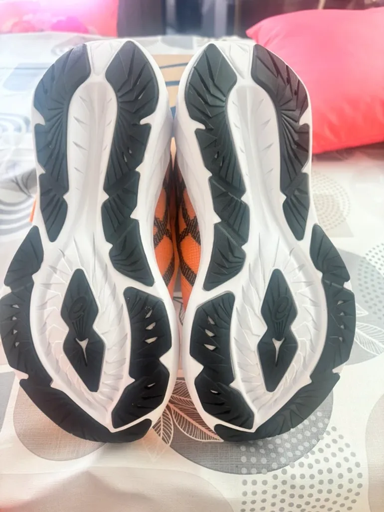 Asics Dynablast 6 bike usato — immagine 4 di 6