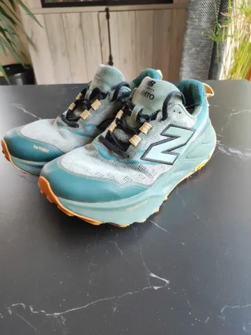 Used New Balance Hierro Running Shoes