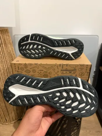 Used Nike Juniper Trail 2 NN bike — image 2 of 6