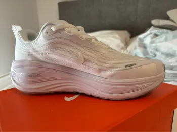 Używany Nike ZoomX bike — zdjęcie 2 z 5