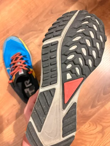 Tweedehands Nike React Trail bike — afbeelding 2 van 2