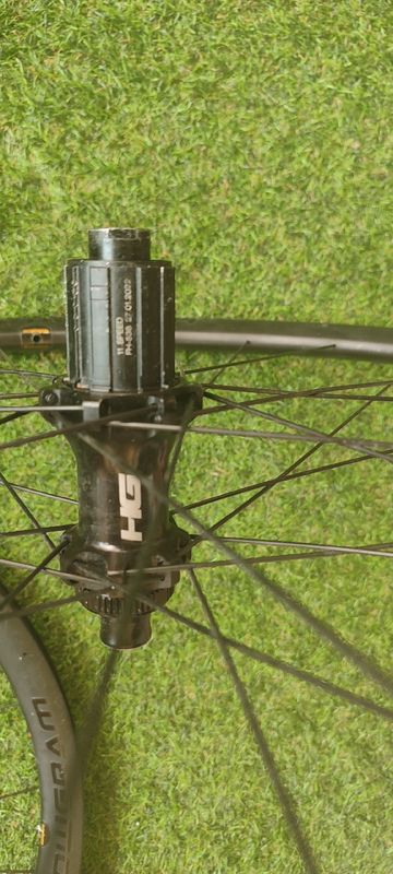 Hollowgram 35 2022 bike d'occasion — image 6 sur 7