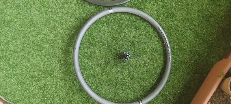 Hollowgram 35 2022 bike d'occasion — image 3 sur 7