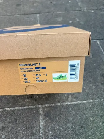 Gebrauchtes Asics Novablast 5 bike — Bild 5 von 5