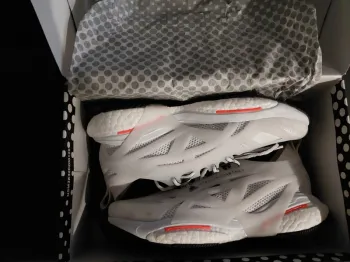 Brugt Adidas by Stella McCartney bike — billede 5 af 6