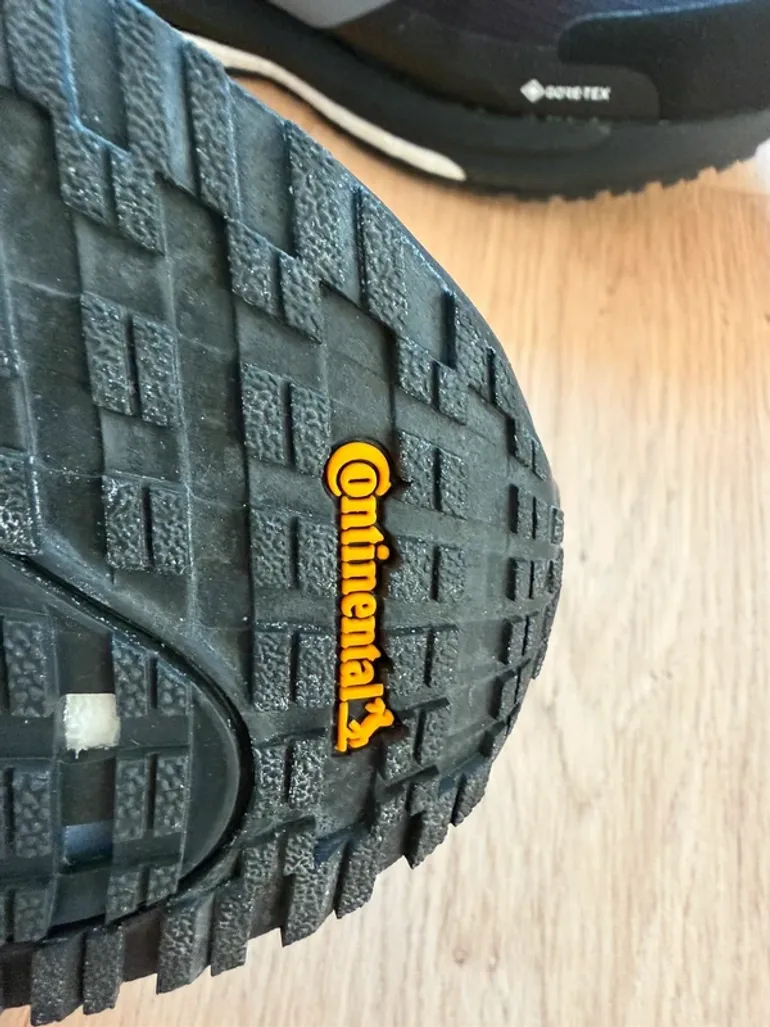 Used Adidas Solar Glide 4 GTX bike — image 3 of 5