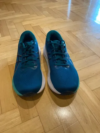 Used Asics Gel-Kayano 30 bike — image 5 of 6