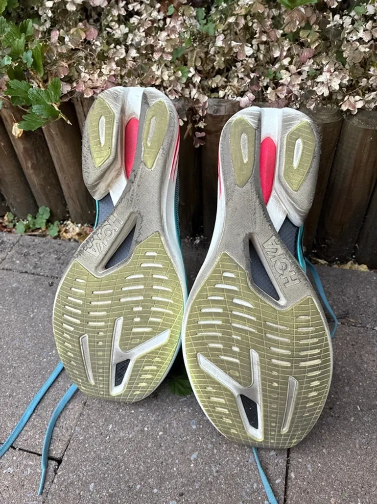 Tweedehands Hoka Cielo X1 2.0 bike — afbeelding 2 van 3