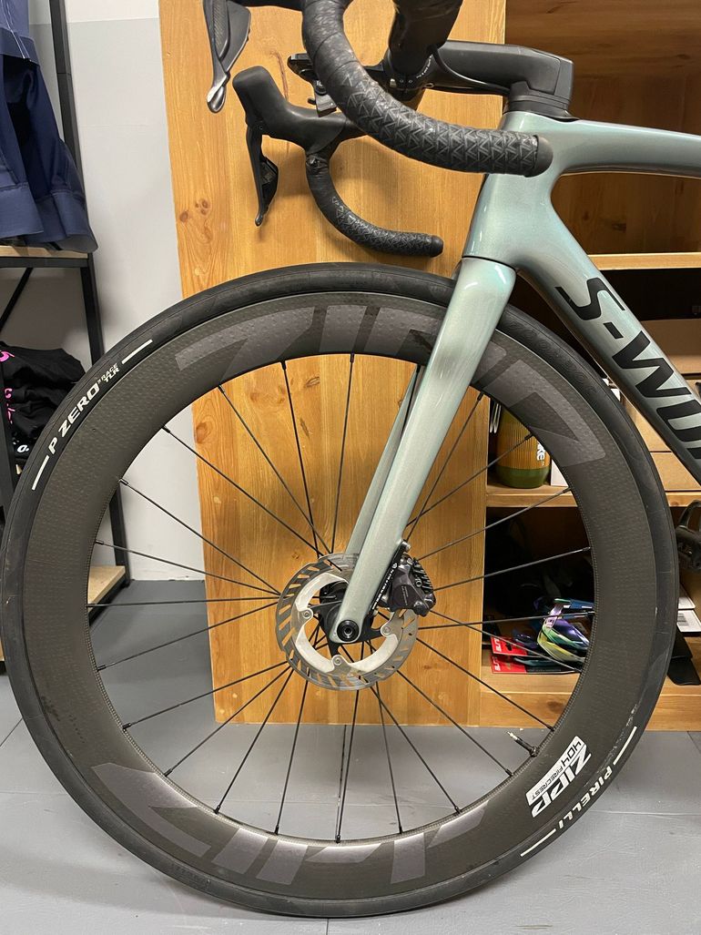 Gebrauchtes Zipp 404 Firecrest Disc 2024 bike — Bild 7 von 7