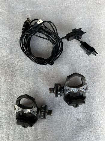 Použité Favero Assioma Duo Power Meter Pedals Drivetrain & Pedals