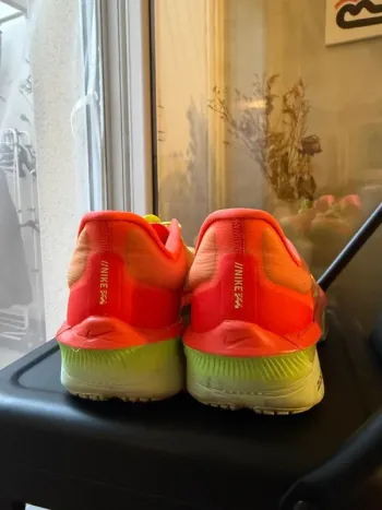 Nike Zoom Fly bike usato — immagine 3 di 8