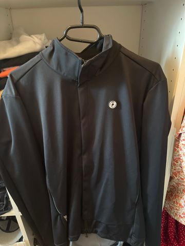 Used Darevie Cycling Jacket 2026 bike — image 1 of 5