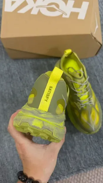 Brugt Standard Hoka Running Shoes bike — billede 4 af 7