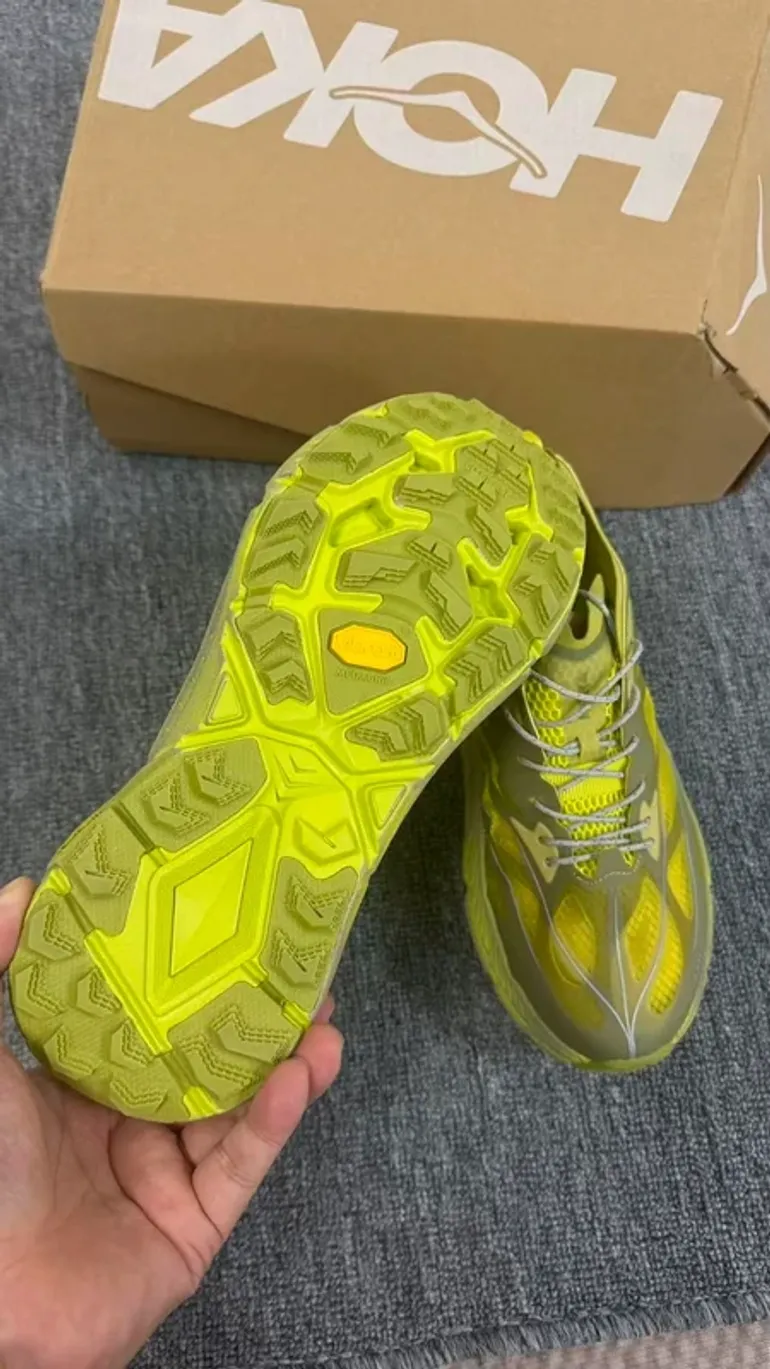 Brugt Standard Hoka Running Shoes bike — billede 3 af 7