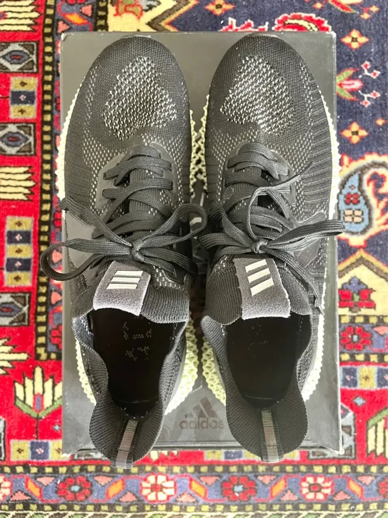 New Balance Alphaedge bike d'occasion — image 4 sur 12