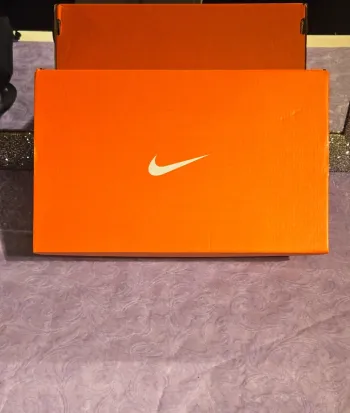 Używany Nike Downshifter 13 Running Shoes