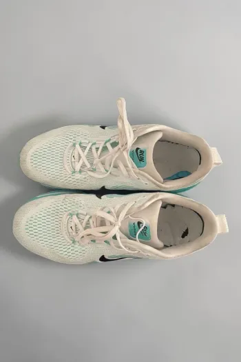Używany Nike Vomero 18 bike — zdjęcie 2 z 4