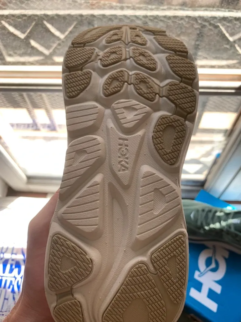 Used Hoka Clifton 10 bike — image 4 of 6