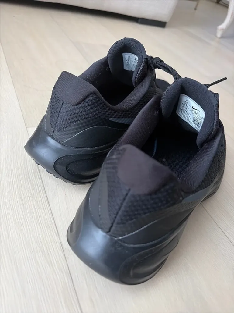 Używany Nike Revolution 8 bike — zdjęcie 3 z 5