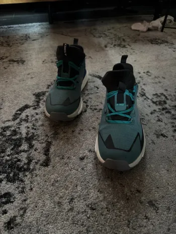 Adidas Terrex Free Hiker bike usato — immagine 2 di 5