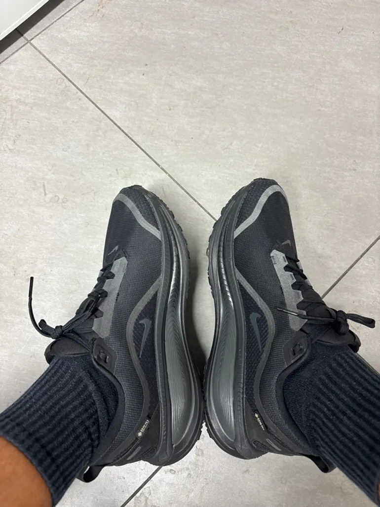 Brugt Nike Vomero 18 Gore-tex bike — billede 3 af 3