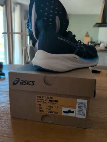 Brugt Asics Running Shoes bike — billede 3 af 3