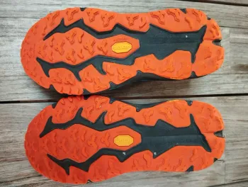 Używany Hoka Speedgoat 6 bike — zdjęcie 3 z 4
