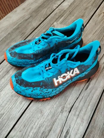 Używany Hoka Speedgoat 6 bike — zdjęcie 2 z 4