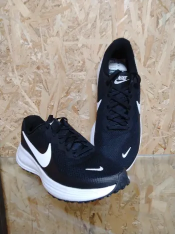Brugt Nike Scarpe N. 41 bike — billede 3 af 5