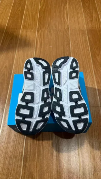 Brugt Hoka Shoes bike — billede 4 af 5