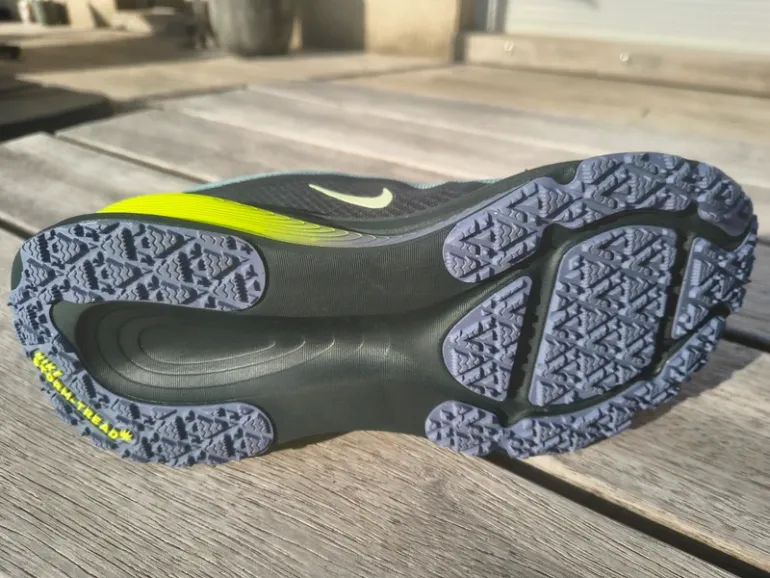 Brugt Nike HQ7001-300 bike — billede 3 af 4
