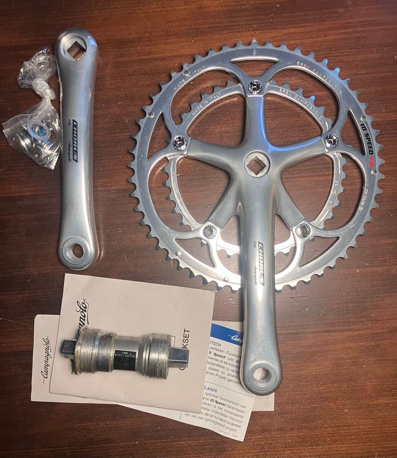Tweedehands Campagnolo Chorus 10 Speed Crankset Drivetrain & Pedals