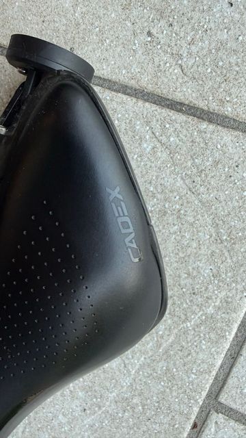 Brugt Cadex Boost Saddle (Carbon) bike — billede 2 af 8