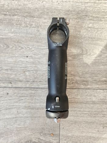 3T Stem Cockpit usato