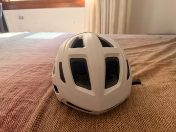 Tweedehands Van Rysel Casco Bici Helmet 2025 bike — afbeelding 5 van 6