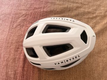 Tweedehands Van Rysel Casco Bici Helmet 2025 bike — afbeelding 3 van 6