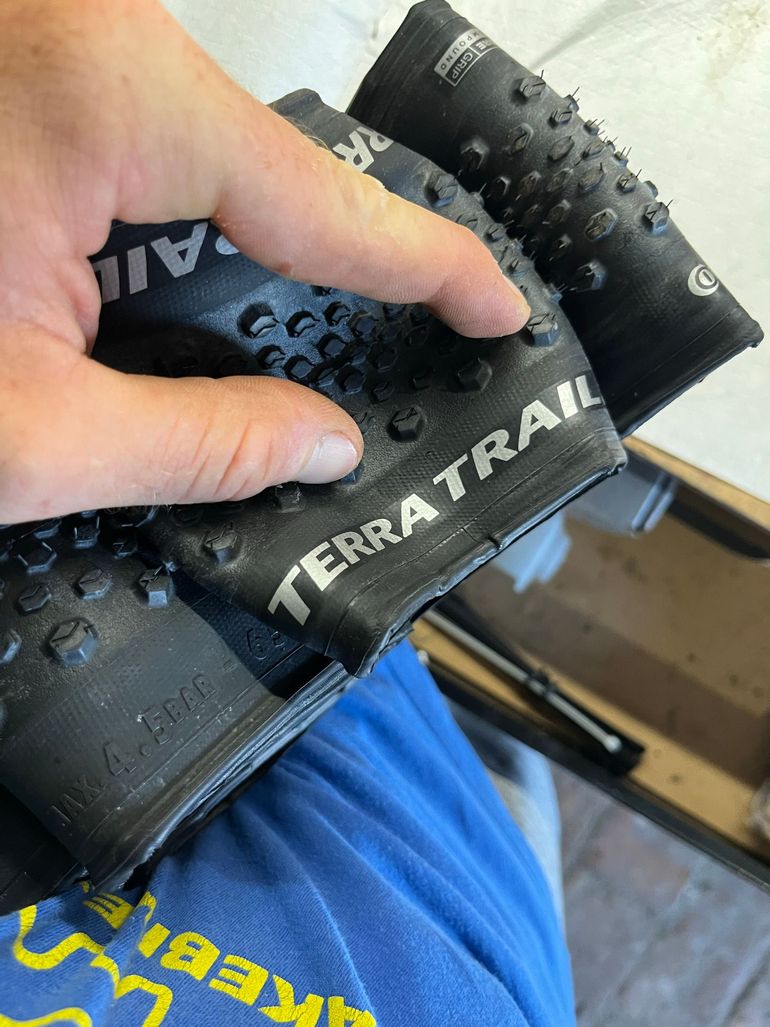 Brugt Continental Terra Trail 2026 bike — billede 1 af 6