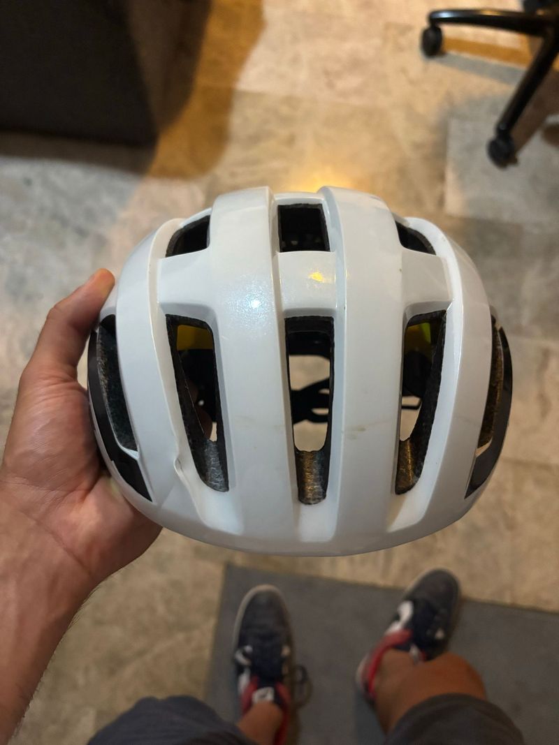 Used MET Vinci MIPS Helmet 2025 Cycling Accessories