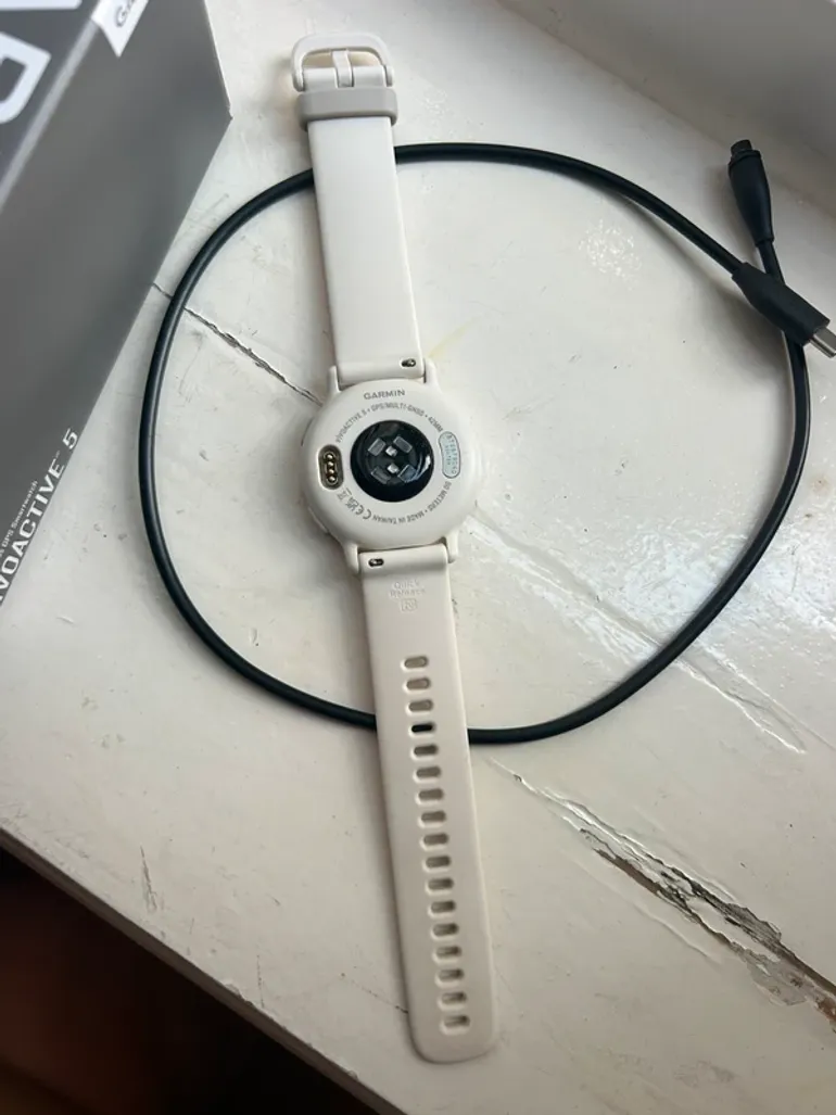 Garmin Vivoactive 5 bike d'occasion — image 3 sur 6