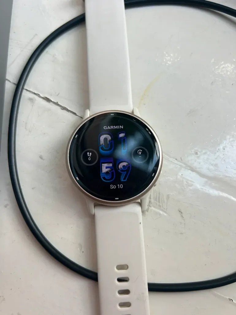 Garmin Vivoactive 5 bike d'occasion — image 2 sur 6