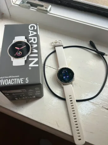 Gebrauchtes Garmin Vivoactive 5 Electronics