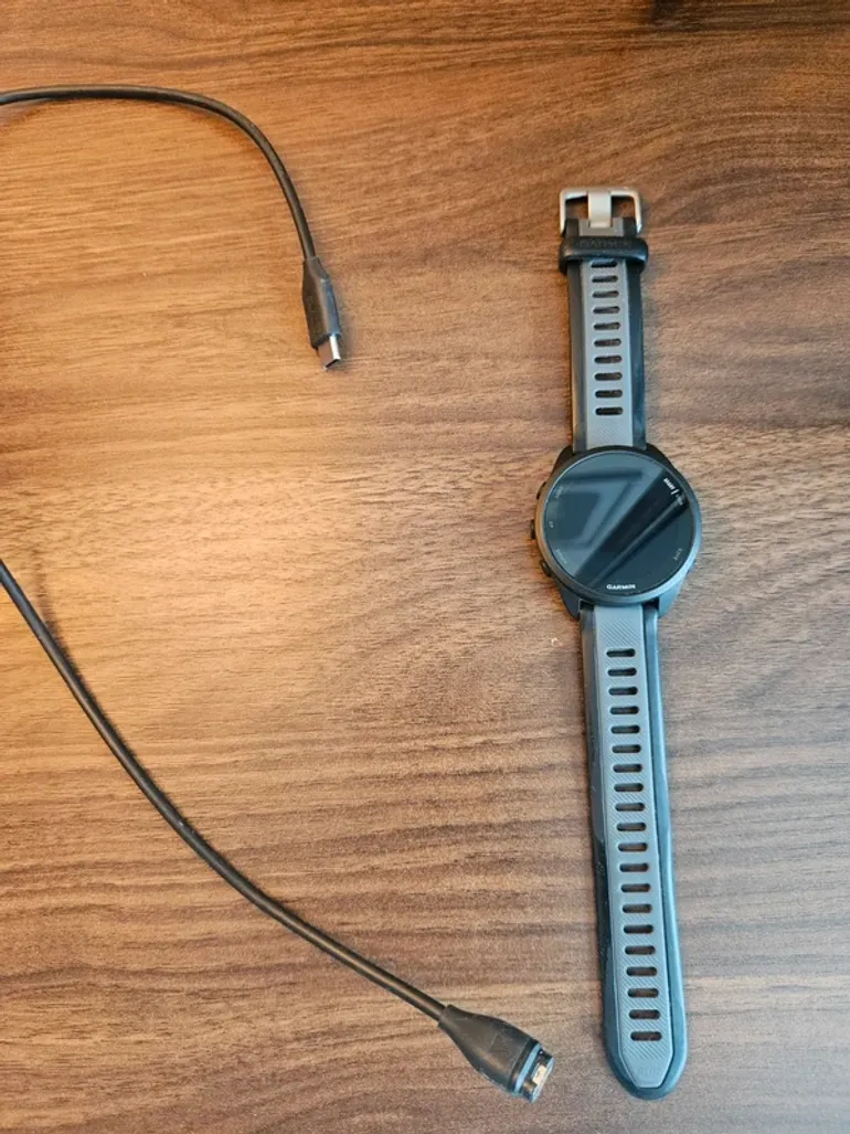 Used Garmin Forerunner 165 music bike — image 3 of 3