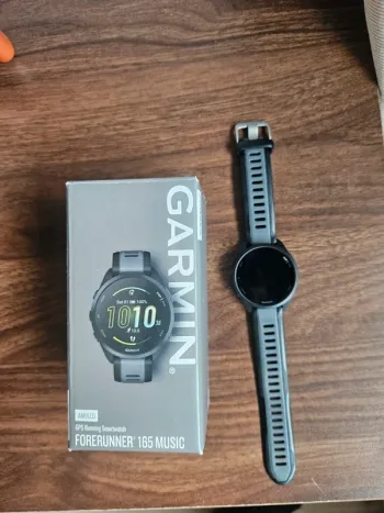 Used Garmin Forerunner 165 music Electronics